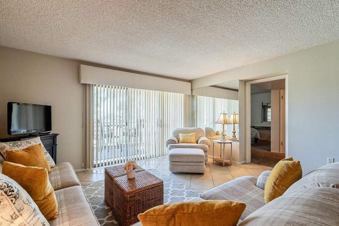 Cozy 2 Bedroom Condo With Golf Course Views Mesa Exterior foto