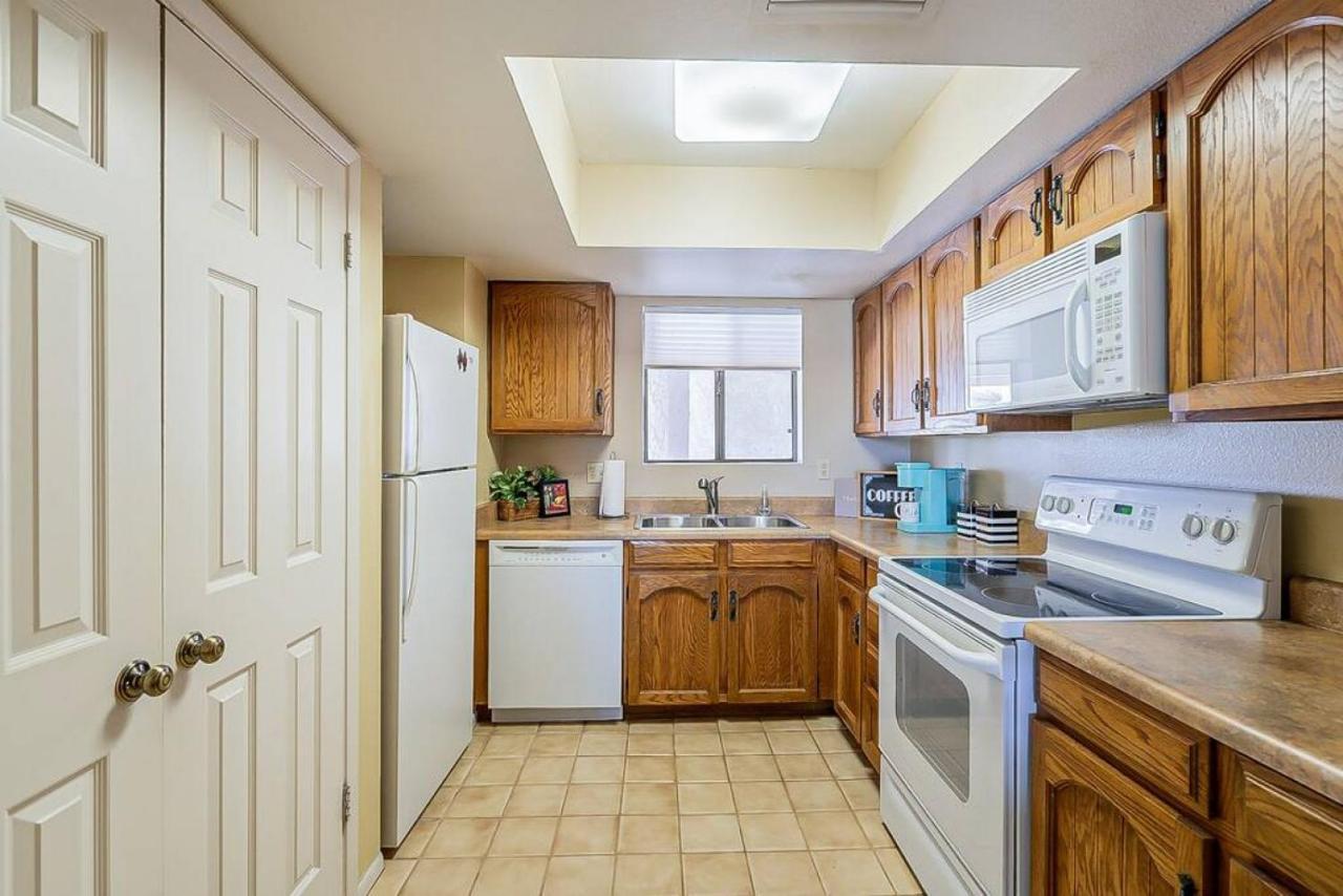 Cozy 2 Bedroom Condo With Golf Course Views Mesa Exterior foto